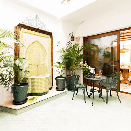 Casa Esmeralda - Luxury Boutique Apartments Old Town Estepona Esterno foto